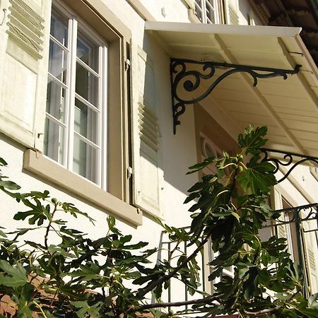 Alte Apotheke Bed & Breakfast Karlsbad Exterior photo